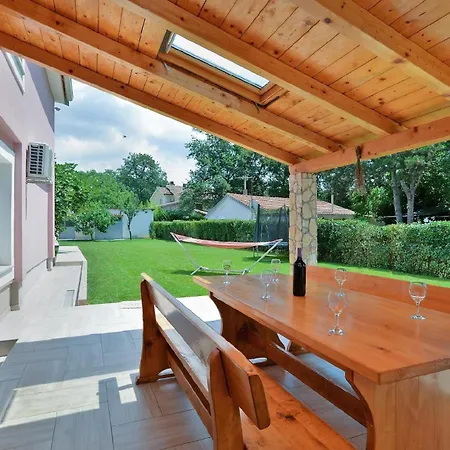 Mit Privatpool Fuer 12 Personen Ca 200 Qm In Valbandon, Istrien Istrische Riviera Dom wakacyjny