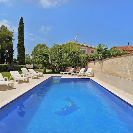Nyaraló Mit Privatpool Fuer 12 Personen Ca 200 Qm In Valbandon, Istrien Istrische Riviera *