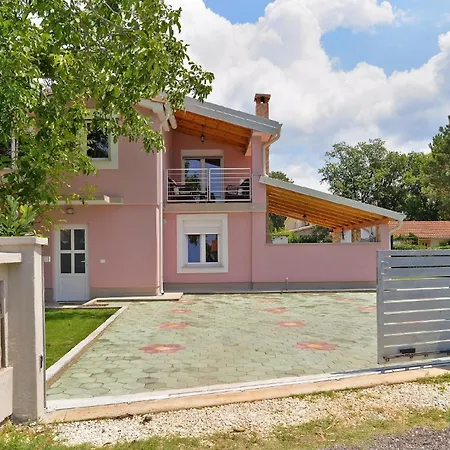 Mit Privatpool Fuer 12 Personen Ca 200 Qm In Valbandon, Istrien Istrische Riviera Nyaraló Valbandon